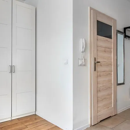 Lovely Studio. Good Location. Warschau Exterior foto