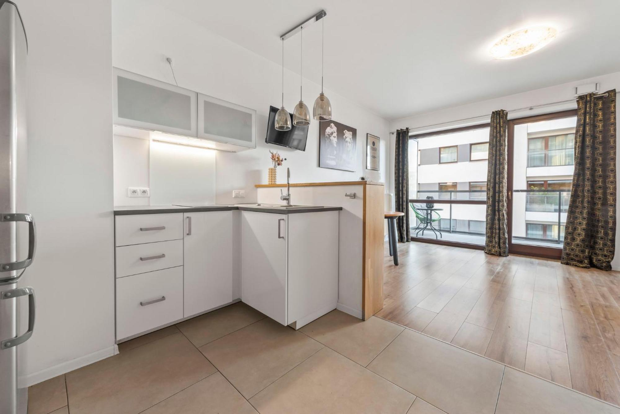 Lovely Studio. Good Location. * Warszawa